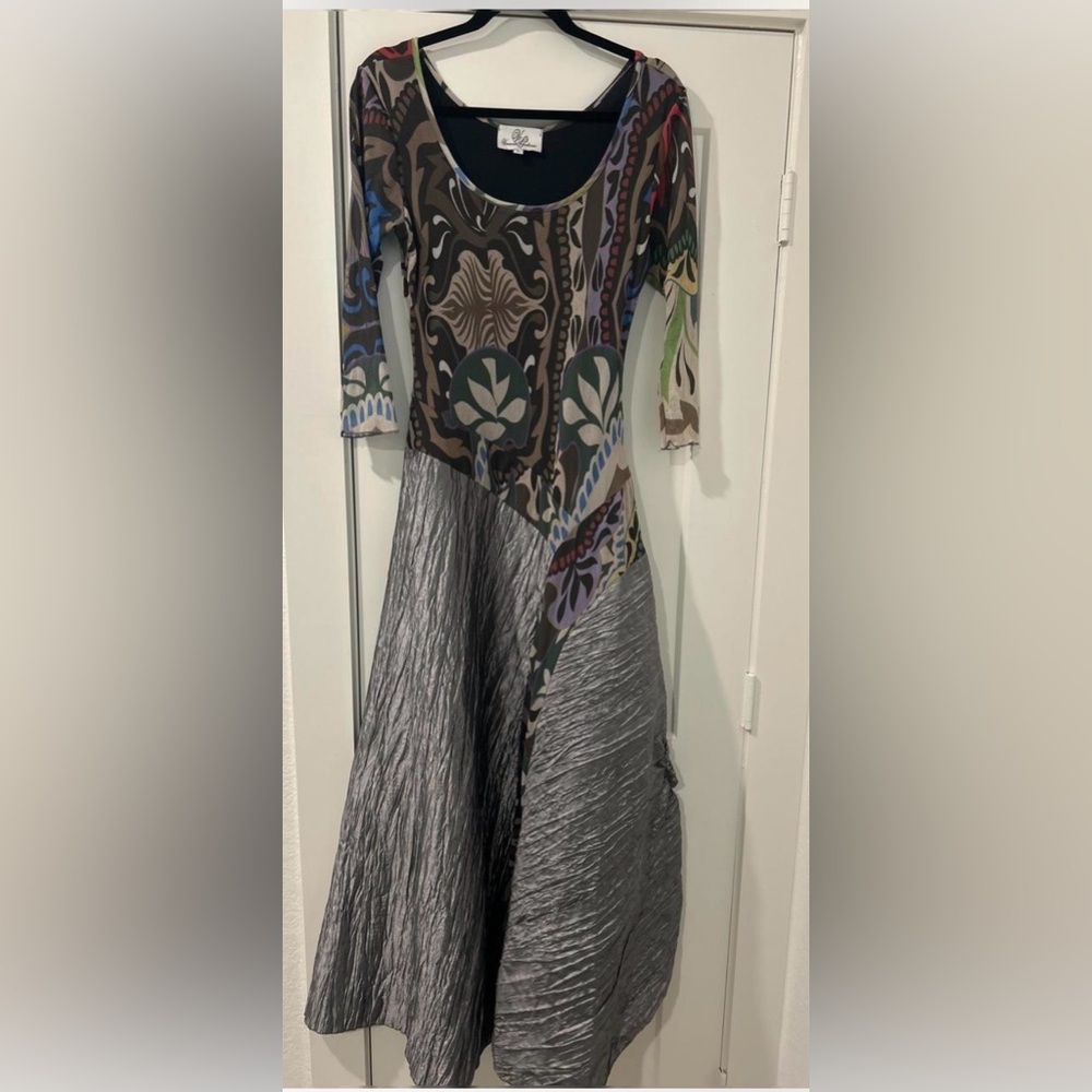 Long Sleeve Mixed-Pattern Grey Maxi Dress